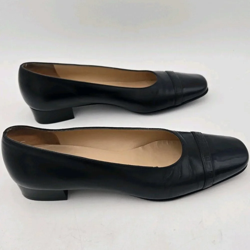 Vintage Salvatore Ferragamo Boutique Heels Womens 6.5 B Black Leather Shoes Logo